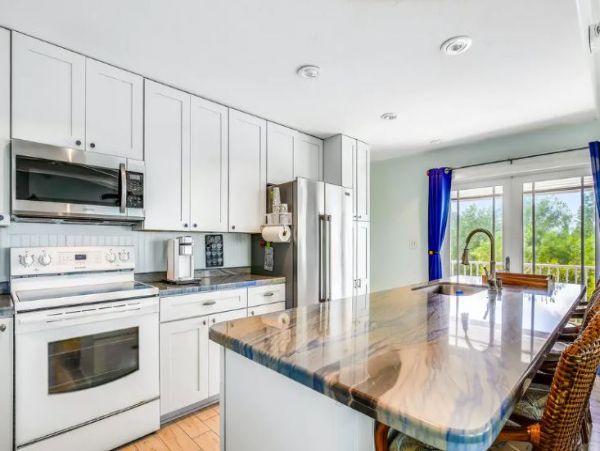 Marathon Vacation Home Private Pool & Bay Views Sleeps 8