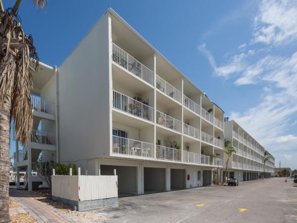 Marathon Florida Vacation Rental Cozy Florida Keys Condo Near Sombrero Beach