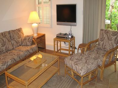 Living room with flat screen & DVD player