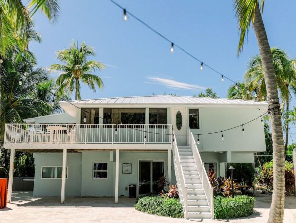 Keys Vacation Home Sleeps 14 Private Beach