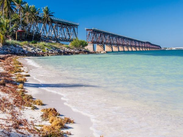 Keys Vacation Home Sleeps 14 Private Beach