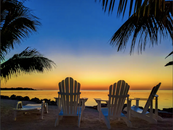 BeachFront Keys Villa Luxury With Pool