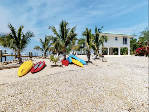 BeachFront Keys Villa Luxury With Pool