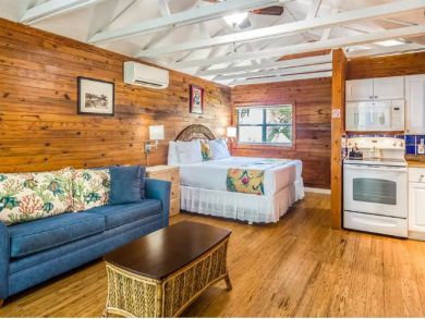 Key West Estate Perfect for Groups! 5 Separate Rentals
