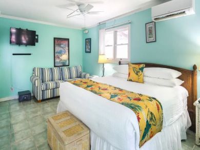 Key West Estate Perfect for Groups! 5 Separate Rentals