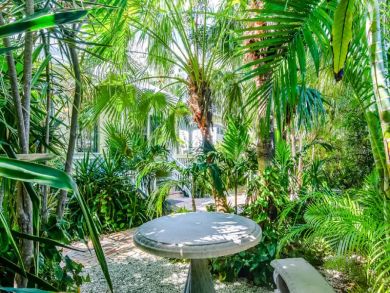 Key West Estate Perfect for Groups! 5 Separate Rentals