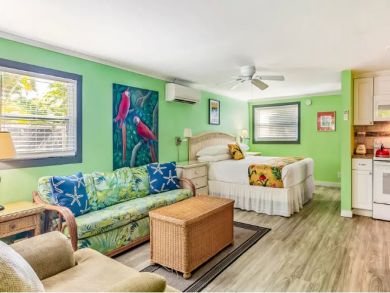 Key West Estate Perfect for Groups! 5 Separate Rentals
