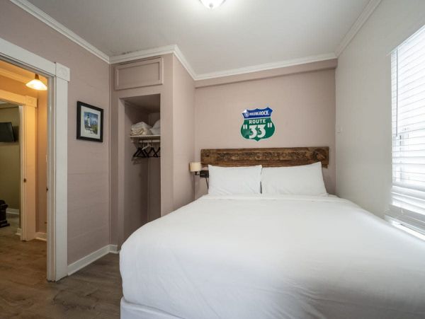 Key West Vacation Home Five Bedroom with Pool