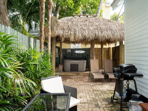 Key West Vacation Home Five Bedroom with Pool