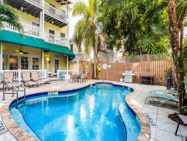 Key West Nine Bedroom Vacation Pool Rental Sleeps 18