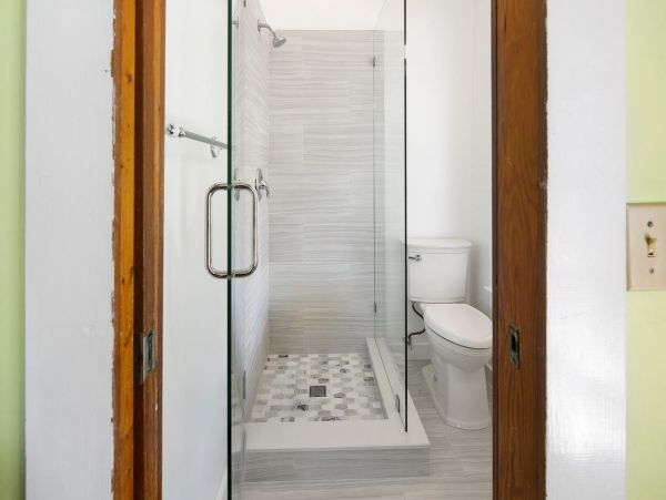 Key West Nine Bedroom Vacation Pool Rental Sleeps 18