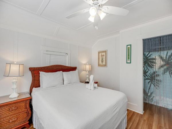 Key West Vacation Home Sleeps 4 Guests