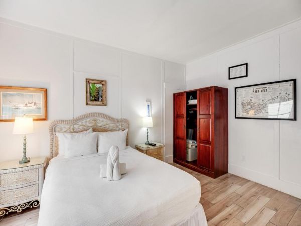 Key West Vacation Home Sleeps 4 Guests