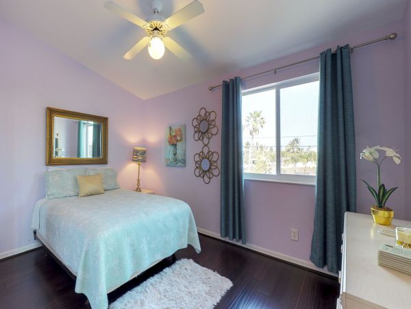 Key Colony Three Bedroom Family Home with Canal Front Porch