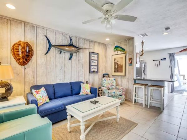 Long Key Four Bedroom Oceanfront Duplex