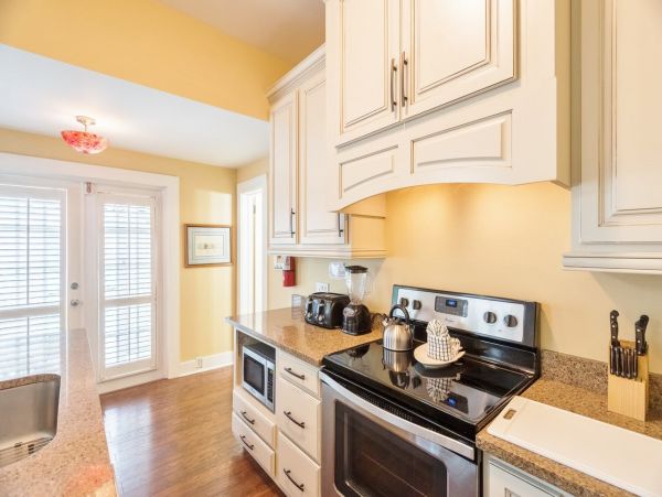 Twelve Bedrooms Key West Vacation Pool Home Sleeps 36 Guests