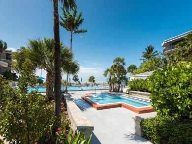 Florida Keys Vacation Condo Sleeps Six Guests.