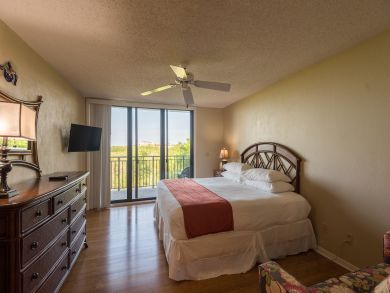 Florida Keys Vacation Condo Sleeps Six Guests.