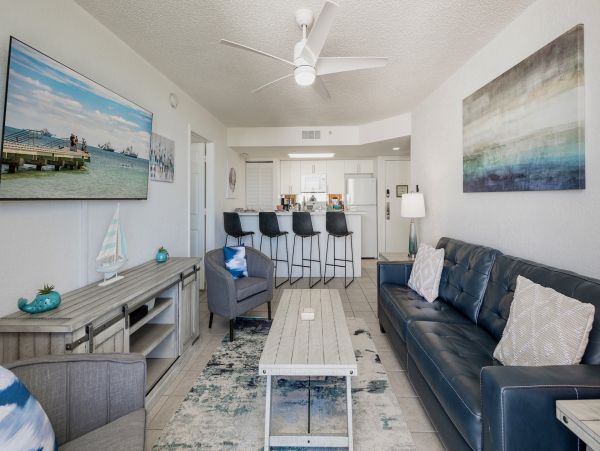 Two Bedroom Vacation Condo on Key West - Pool & Tennis