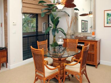 Dining room seats four