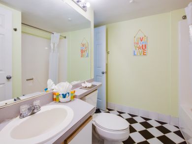 The Florida Keys Condo 905803