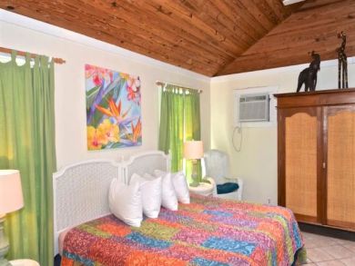 Charming Pool Home for Rent on Key West Sleeps 6 Guests