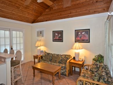 Charming Pool Home for Rent on Key West Sleeps 6 Guests