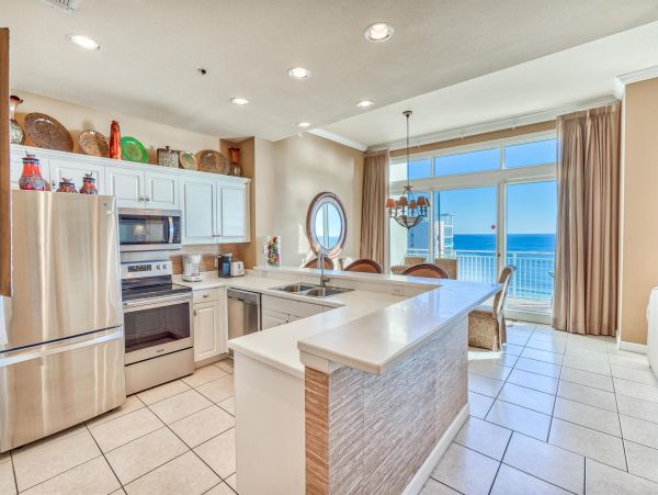 Gulf Views Destin Luxury Vacation Penthouse Four Bedrooms