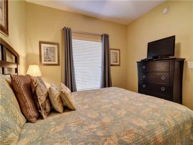 Two Bedroom Condo with Full Gulf Views on the Beach