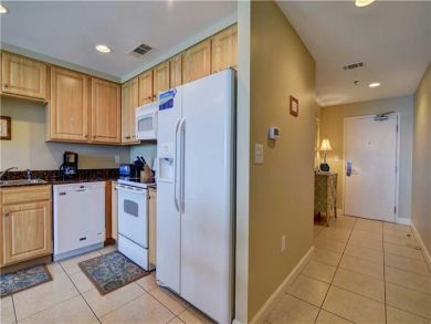 Two Bedroom Condo with Full Gulf Views on the Beach