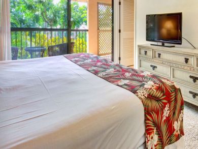 Ocean View & Walk to Beach Rental Condo in Wailea