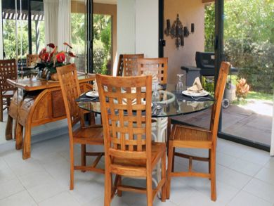 Dining room open to pporch