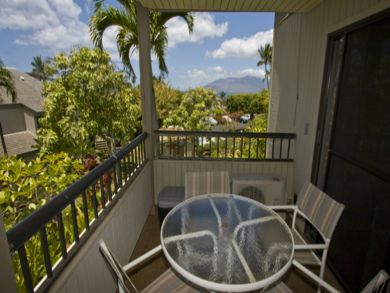 Ocean View One Bedroom Vacation Condo in Wailea Sleeps 4