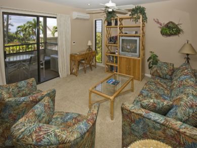 Ocean View One Bedroom Vacation Condo in Wailea Sleeps 4
