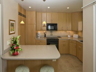 Ocean View One Bedroom Vacation Condo in Wailea Sleeps 4