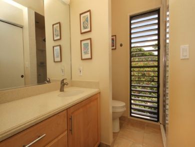 Kihei Two Bedroom For Rent on Maui- 2 Bathrooms