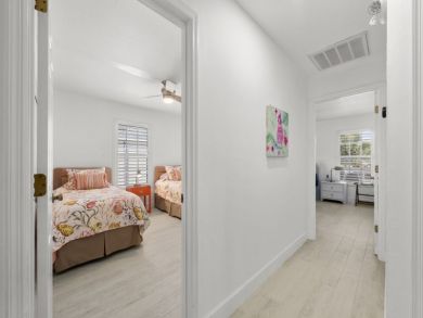 Fort Myers Three Bedroom Vacation Home with Private Pool