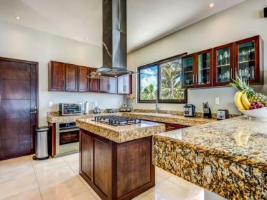 Stunning Luxury Villa Oceanfront Luxury