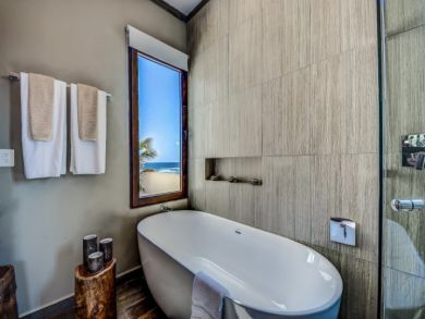 Stunning Luxury Villa Oceanfront Luxury