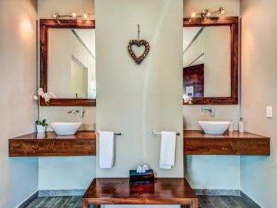 Stunning Luxury Villa Oceanfront Luxury