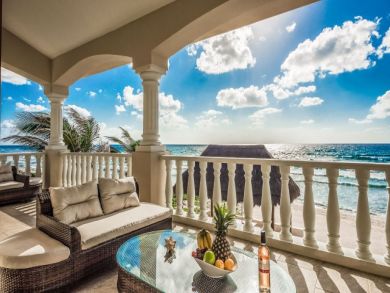 Stunning Luxury Villa Oceanfront Luxury