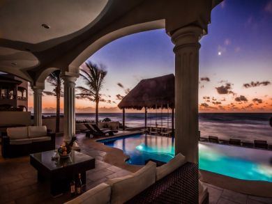 Stunning Luxury Villa Oceanfront Luxury