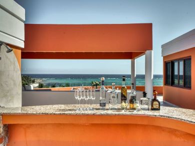 Luxury 8 Bedroom Beach Villa with Full Ocean View Sleeps 20