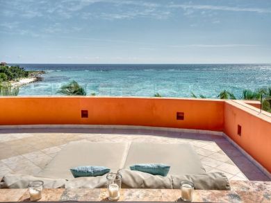 Luxury 8 Bedroom Beach Villa with Full Ocean View Sleeps 20