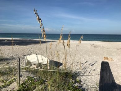 Bradenton Beach Vacation Rental Sleeps Four - Great Value