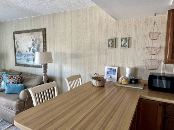 Holmes Beach Vacation Rental Anna Maria Island Condo with Pool