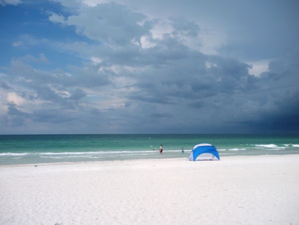 Holmes Beach Vacation Rental Anna Maria Island Condo with Pool