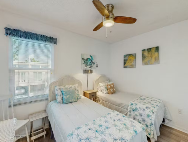 Anna Maria Island Vacation Rental Holmes Beach - Dog Friendly Condo with Heated Pool