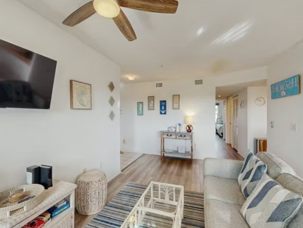 Anna Maria Island Vacation Rental Holmes Beach - Dog Friendly Condo with Heated Pool