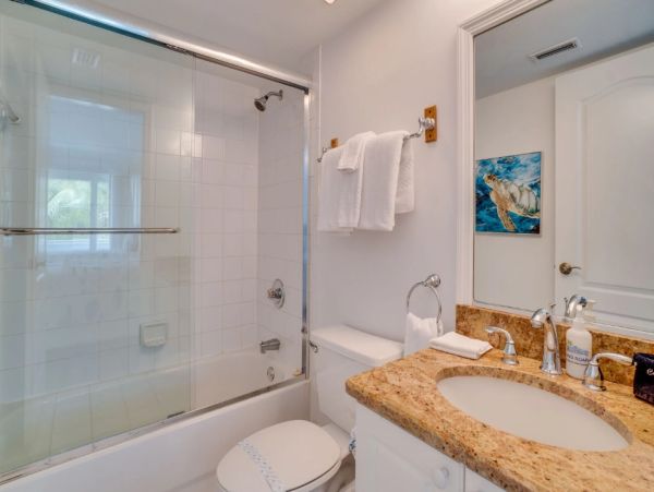 Anna Maria Island Beachfront Vacation Rental - Gulf Coast Condo with Pool